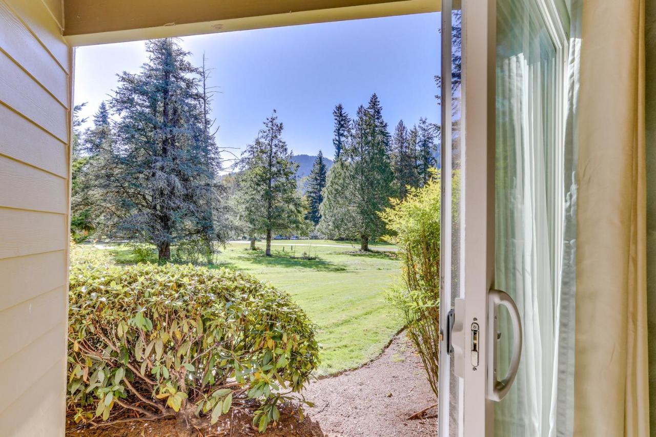 Отель Fairway Estates Retreat Welches Экстерьер фото