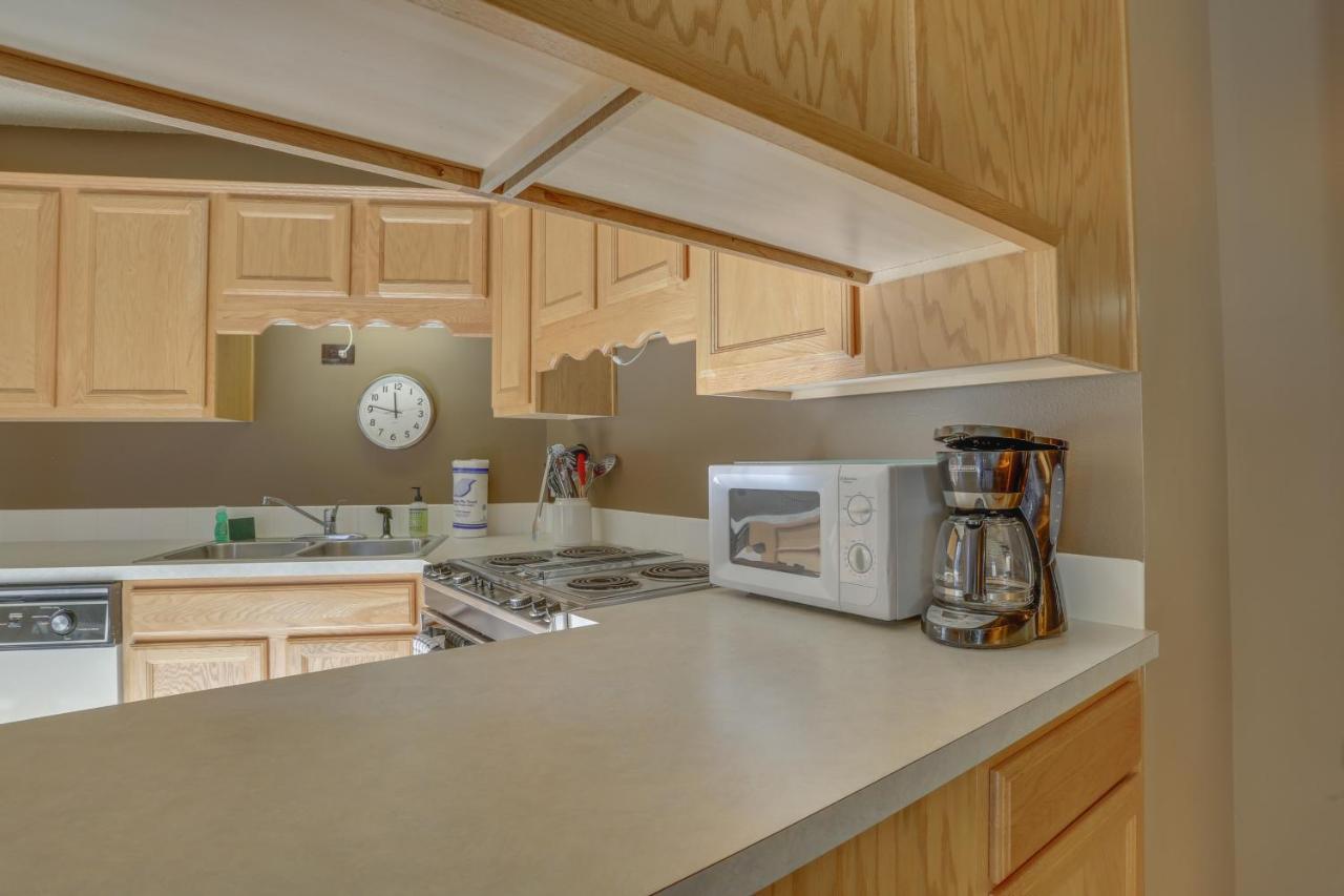 Отель Fairway Estates Retreat Welches Экстерьер фото